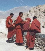 Tibet8.jpg ( 7909 bytes)